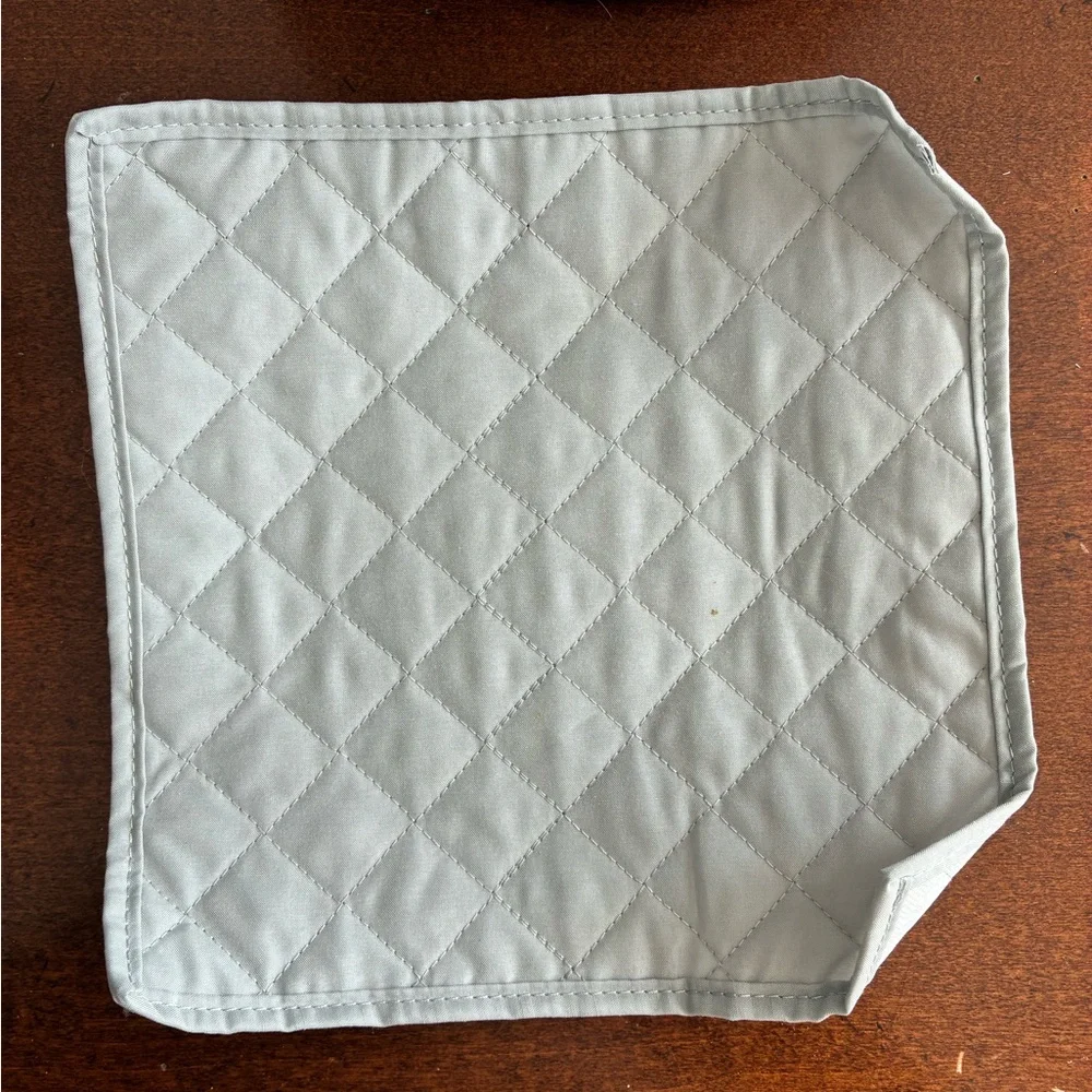 NWOT Williams-Sonoma Dinner Plate Storage